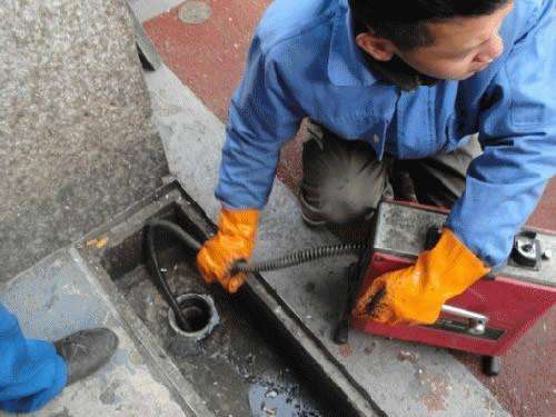 中兴镇疏通下水道